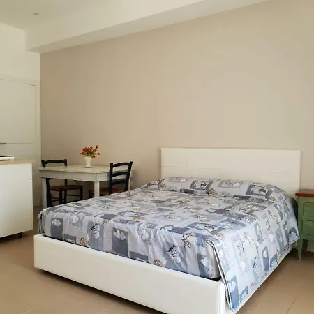 MONOLOCALI B&B Santa Maria Apparente-2
